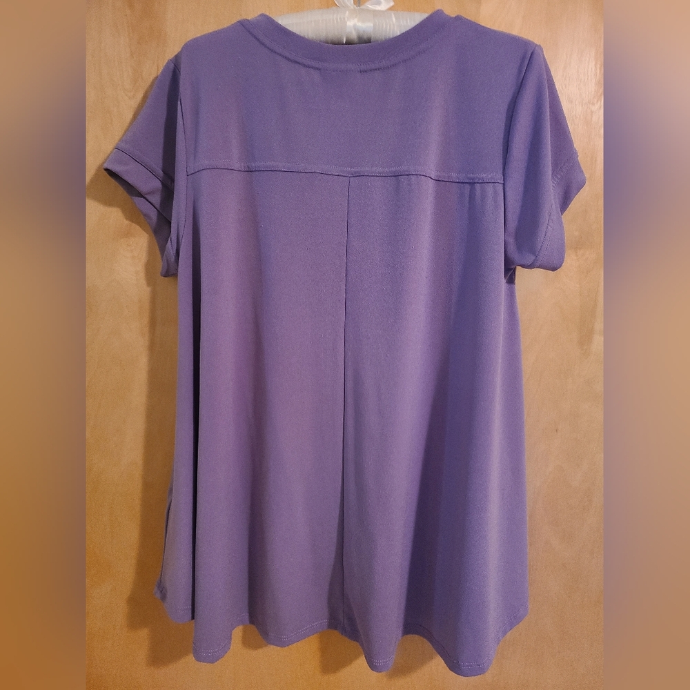 LuLaRoe Purple Short Sleeve Perfect T - Picture 2 of 4